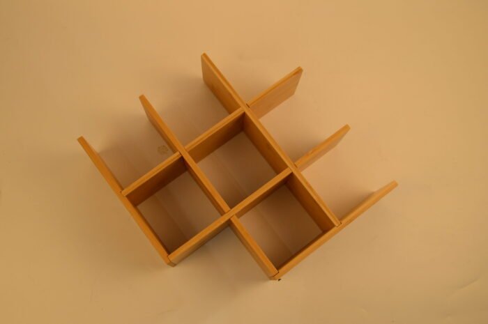 ZOELINFENG Snuggle Bamboo Wine Bottle Rack《绒伴》 - Image 3